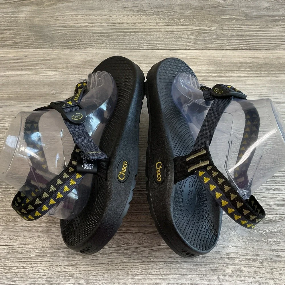 Chaco Z/Cloud Men's Banded Black Yellow Sandals Outdoor Trail Walks Size 9 NEW
